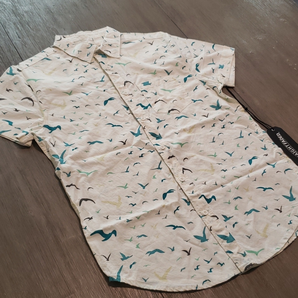 Men's Button down Shirt - Picture 2 of 8
